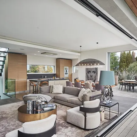 Aquamarine Villa