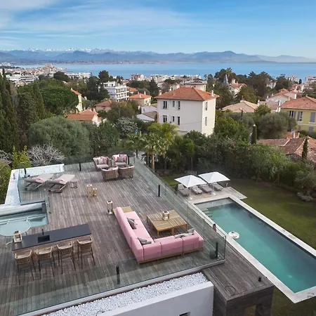 Villa Aquamarine *